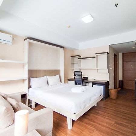 Simply And Comfy Studio Room Apartment Beverly Dago By Travelio Bandung Buitenkant foto