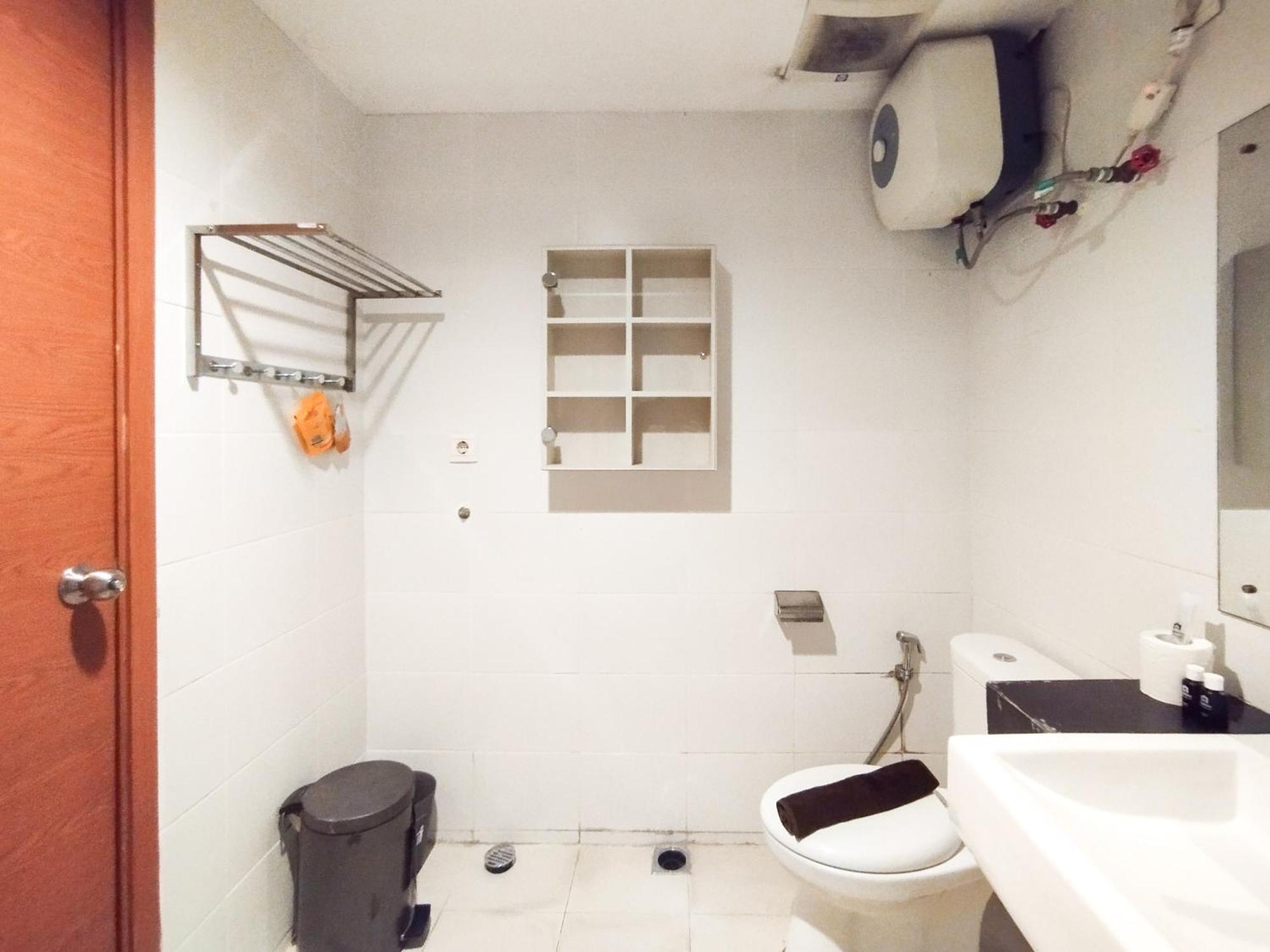 Simply And Comfy Studio Room Apartment Beverly Dago By Travelio Bandung Buitenkant foto